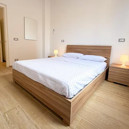 A Due Passi Dal Mare E Dal Centro Citta Apartmán *