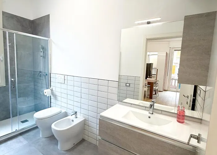 A Due Passi Dal Mare E Dal Centro Citta * Janov